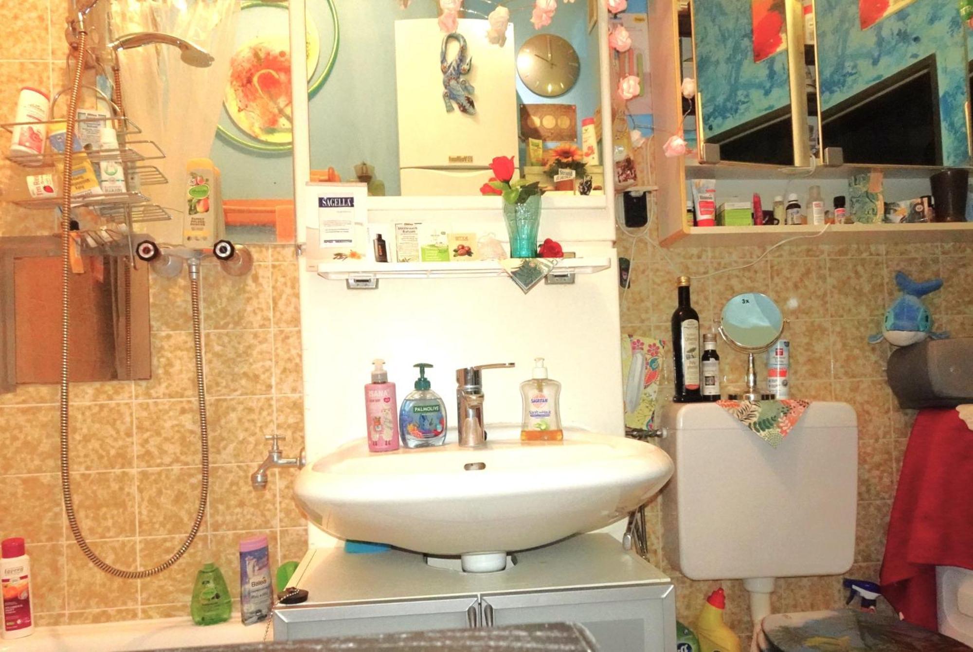 Citycentre Room For 1 Female Persons - Alternative Plus 1 Child Francoforte sul Meno Esterno foto